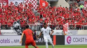 全英羽球赛 ｜ 首圈力拼卫冕冠军約納坦 梁峻豪冀再现黑马本色