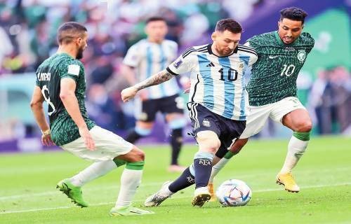 年轻能量劲酷热血！战马杭州主场快闪应援中